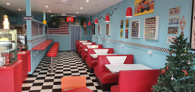 Metro Diner Taree - Hospitality and gastronomy