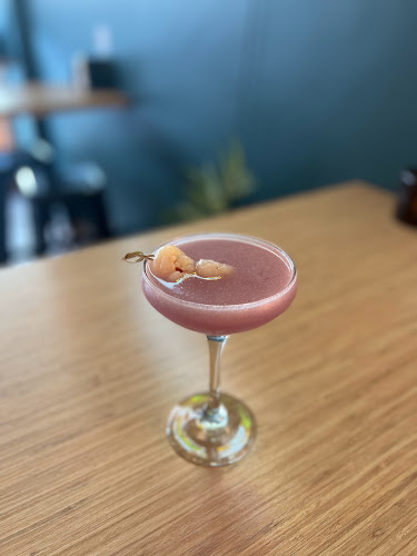 Peachy's Bar - Hospitality and gastronomy