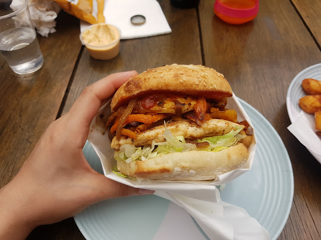 Comentarii opinii despre Just Poppy's