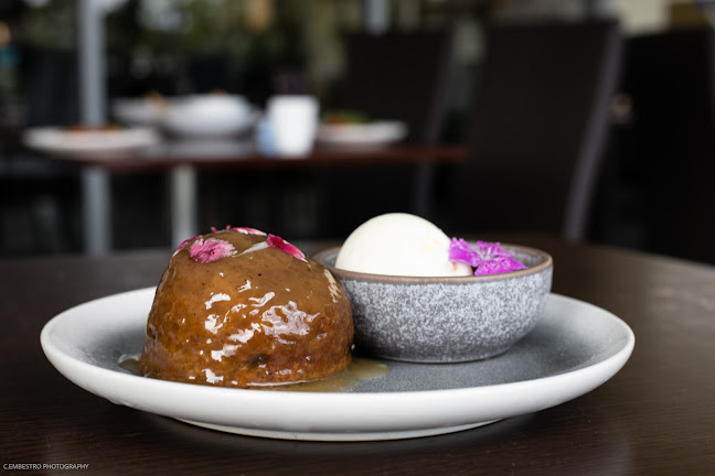 24/110 Collins Ave, Edge Hill QLD 4870