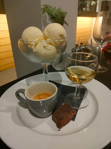 Comentarii opinii despre Hickory's Restaurant & Bar