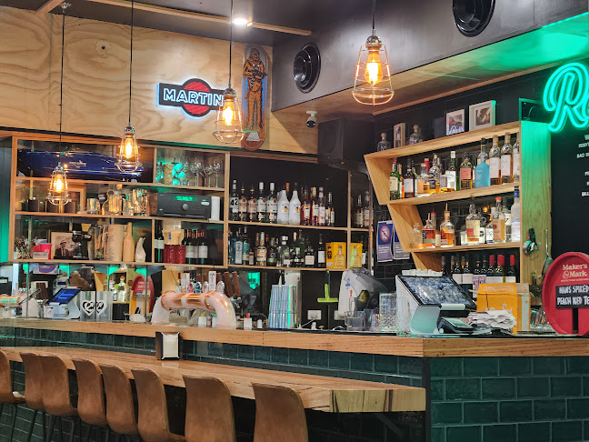 Remy's - Deep Dish Pizza & Bar - Adelaide