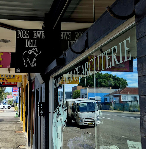 144 Maitland Rd, Mayfield NSW 2304