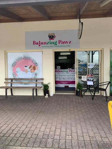 Balanzing Pawz Natural Dog Cafe and Therapies