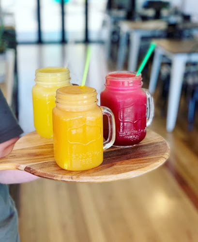 Comentarii opinii despre Raven Cafe & Grill