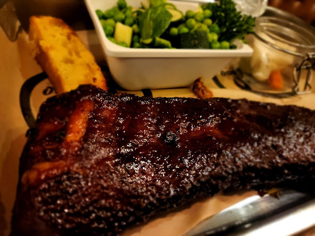 The Oxford Bathurst - Hospitality and gastronomy