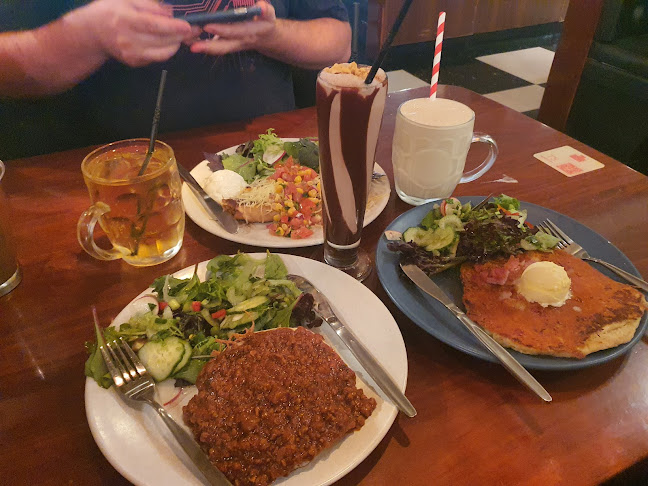 Level 3, La Trobe St &, Swanston St, Melbourne VIC 3000