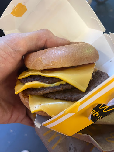 McDonald's Swanston St - Hospitality and gastronomy