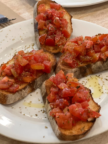 Comentarii opinii despre Lupa Woodfired Pizza