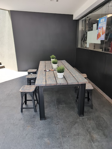 Domino's Pizza Sydney Cbd - Hospitality and gastronomy