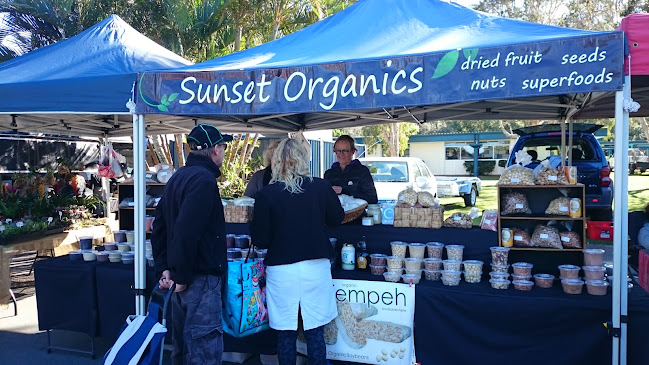 Comentarii opinii despre Kawana Waters Farmers Markets