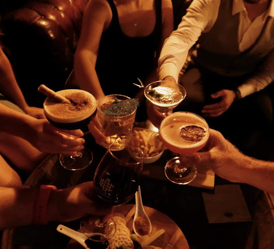 Comentarii opinii despre House Of Commons