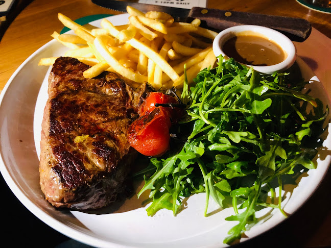 The Carrington - Hospitality and gastronomy