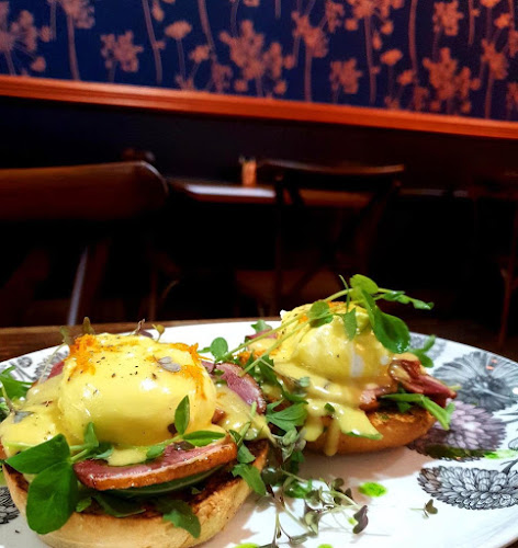 Indulge Bistro - Hospitality and gastronomy