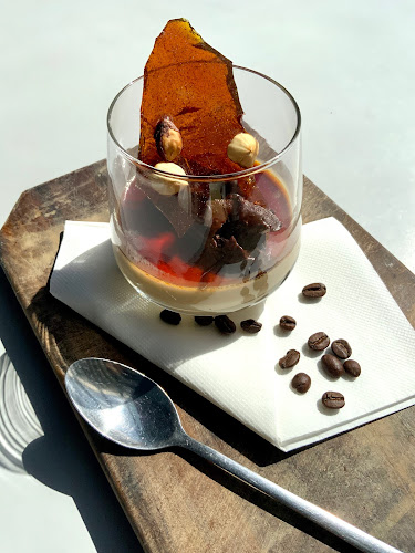 Local Flow Eatery - Hospitality and gastronomy