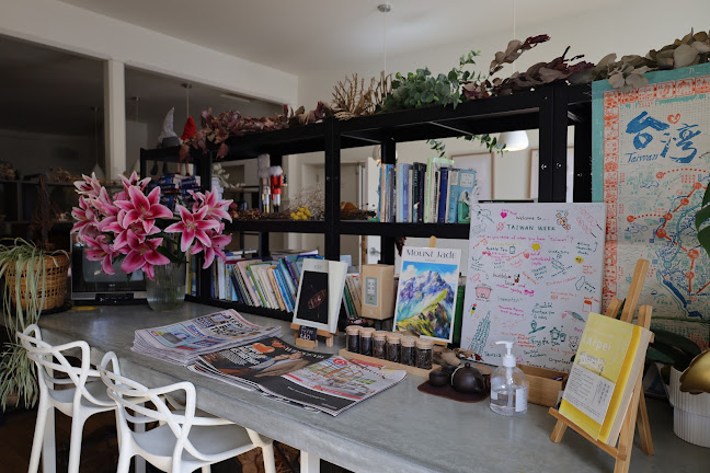 Comentarii opinii despre The Little Poet