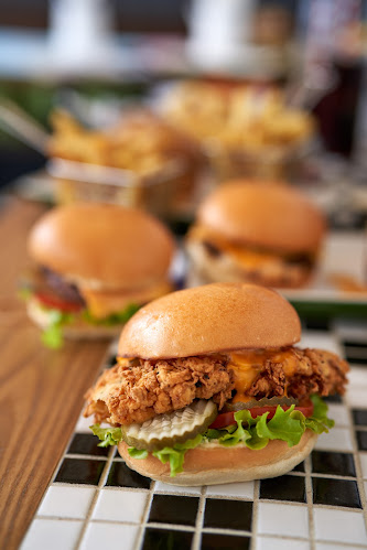 Comentarii opinii despre Burger Urge (Greenhills)