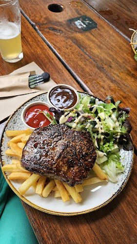 Opinii despre Courthouse Hotel în Newtown - Hospitality and gastronomy