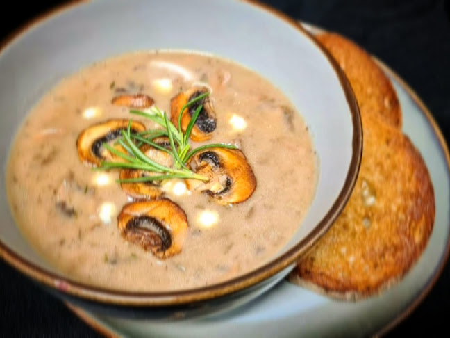 Comentarii opinii despre Cafe Fred