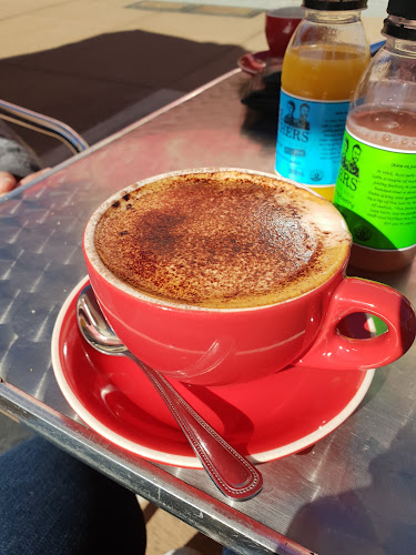 Crib Box Cafe - Hospitality and gastronomy