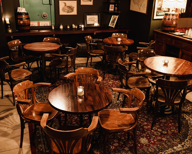 Comentarii opinii despre Foxtrot Unicorn