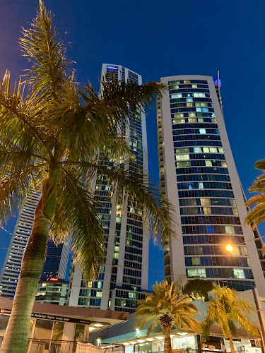 Waxy's Irish Pub and Skyline Roof Top Bar - Hospitality and gastronomy