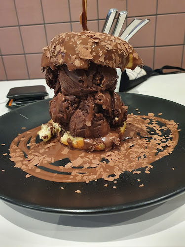 Opinii despre Tella Balls în East Maitland - Hospitality and gastronomy