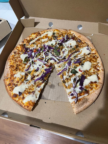 Crust Pizza Weston - Hospitality and gastronomy