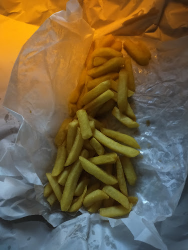 Comentarii opinii despre Bluebay Fish Shop