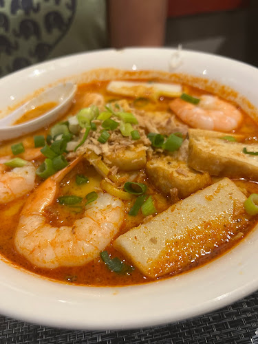 Wok’s N Dumplings (Traralgon) - Hospitality and gastronomy