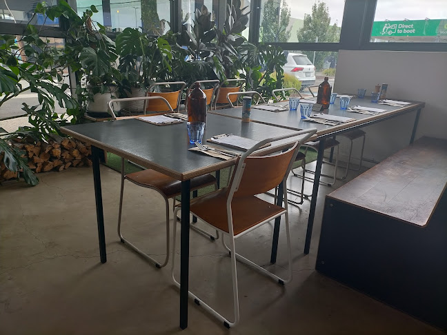 Comentarii opinii despre Cockatoo