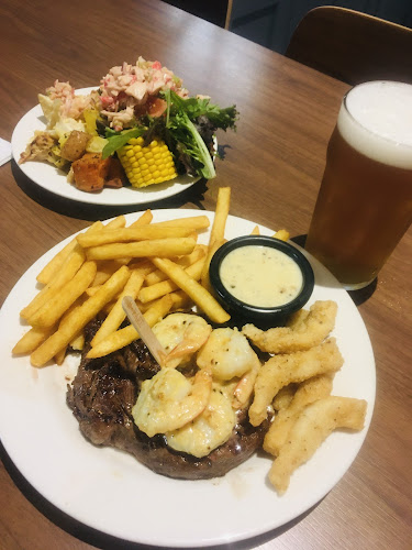 West End Hotel Townsville - Hospitality and gastronomy