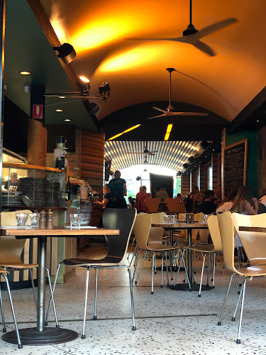 Clogs Pizza Restaurant (Bendigo) - Bendigo