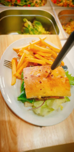 Comentarii opinii despre Smokin Grill and Burger Restaurants