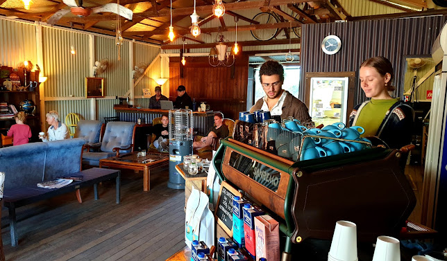 Comentarii opinii despre Vandys Cafe