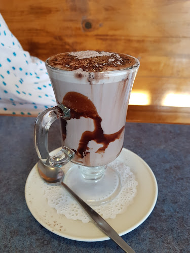 Comentarii opinii despre Theo's Café & Restaurant