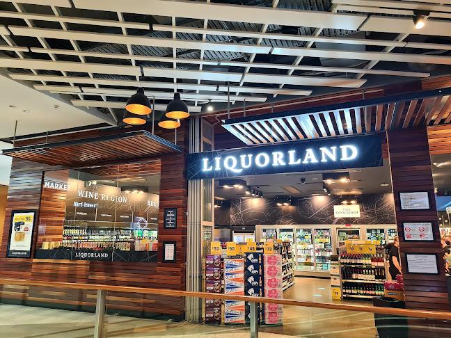 Liquorland Pacific Fair