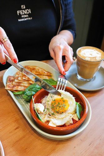 Opinii despre RÜH Wollongong în Wollongong - Hospitality and gastronomy