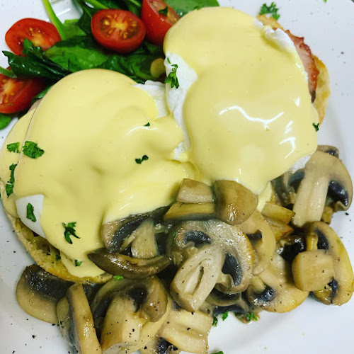 Opinii despre Grinders Cafe în Echuca - Hospitality and gastronomy