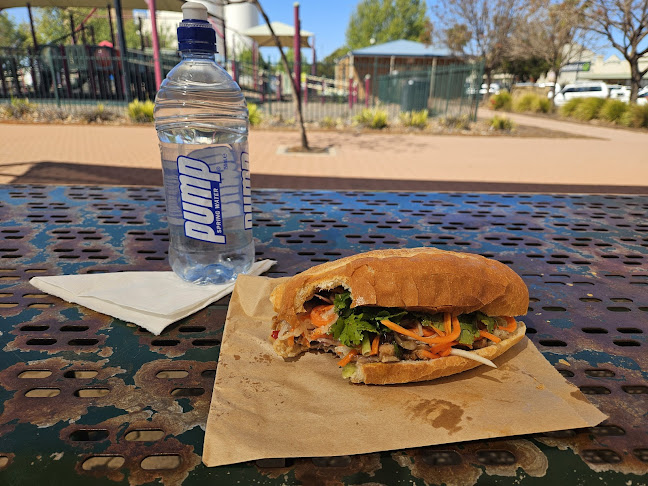 Comentarii opinii despre Port Pirie French Hot Bread