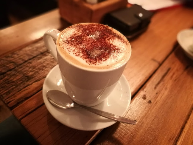 Woodys Cafe - Hospitality and gastronomy