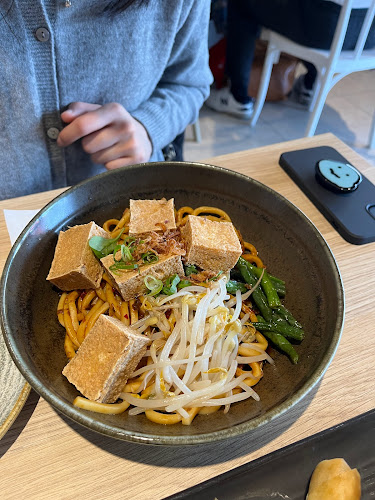 Comentarii opinii despre Laksa & Beer Co