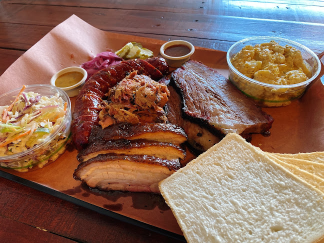 Opinii despre Armstrong Barbecue în Mount Duneed - Hospitality and gastronomy