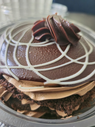 Roberto's Cheesecakes - Hospitality and gastronomy