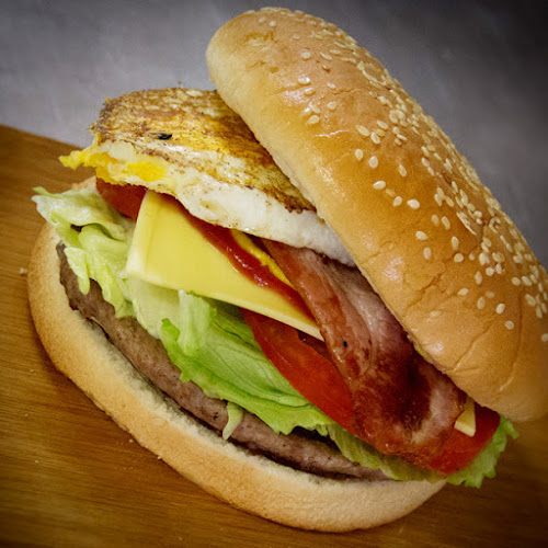 204 Albert St, Sebastopol VIC 3356