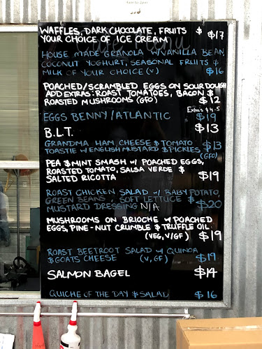 16 High St, Kyneton VIC 3444