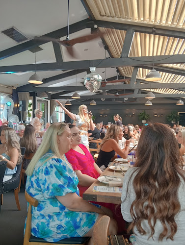 Royal Hotel Camden - Hospitality and gastronomy