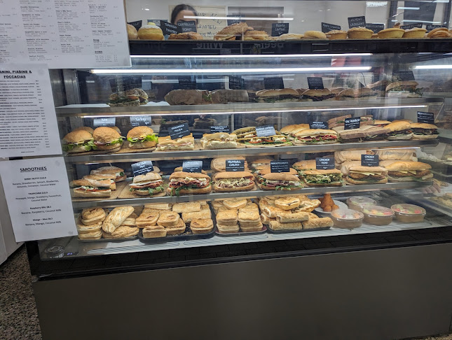 O'Heas Bakery, Deli & Foodstore