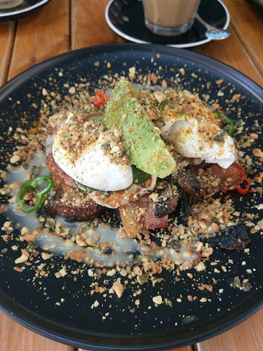 Comentarii opinii despre Social Grounds Cafe