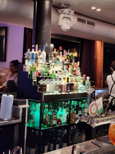 Comentarii opinii despre The George on Collins